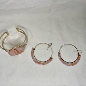 Woman’s bracelet and earrings set